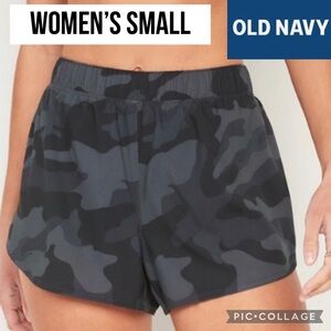 Old Navy Womens Shorts Active Mid-Rise StretchTech Running Black Camo Size Small